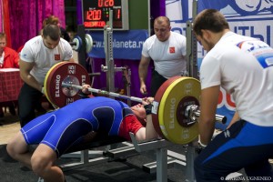 Кубок России по пауэрлифтингу лиц с ПОДА проходит в Санкт-Петербурге