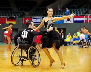 Чемпионам мира нужна ваша помощь