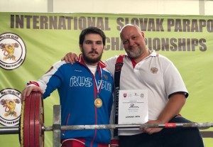 Петербургский паралимпиец победил в международном турнире по паэурлифтингу