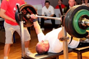 Сильные люди нашли свою точку опоры