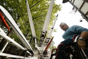 Чемпионке по пара-гребле нужна новая экипировка