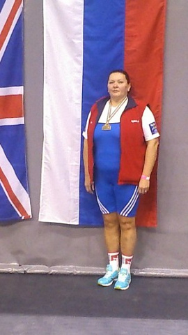 Помогите петербурженке выиграть чемпионат Европы по rowing indoor