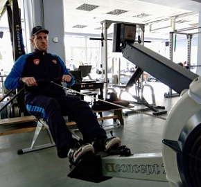 Команде по пара-гребле необходим инвентарь для тренировок в межсезонье