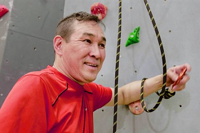 Сапаров Михаил