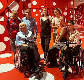 Тренируем насмотренность и вкус в ЦВЗ Манеж