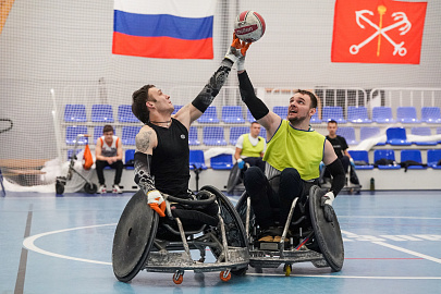 «Точка Опоры» x МФК «Кристалл»